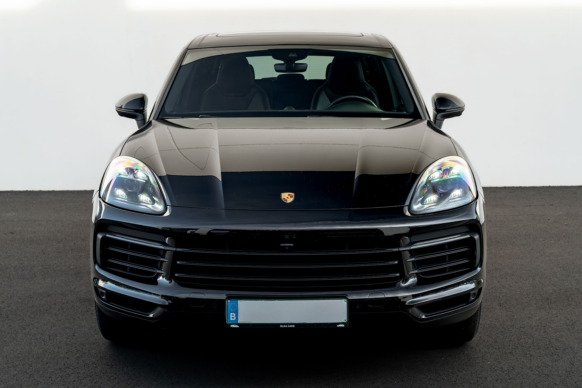 Porsche Cayenne e-Hybrid vooraanzicht