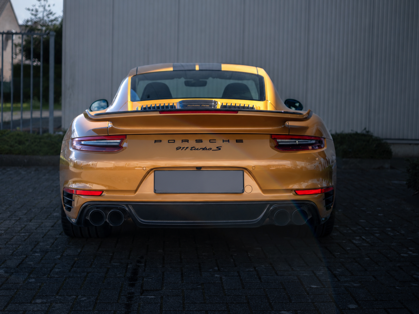 Porsche Turbo S Exclusive Series achteraanzicht