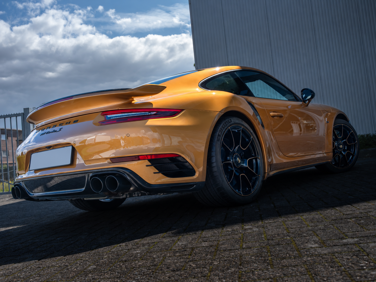 Porsche Turbo S Exclusive Series rear drie kwart